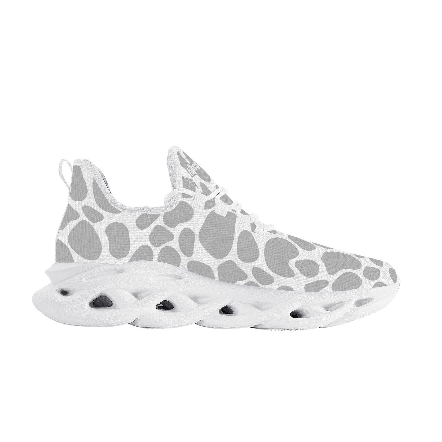 "Nix Giraffe" Flex Control Sneaker